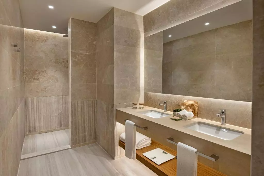 سرویس هتل لیبرتی سیگنا فتحیه